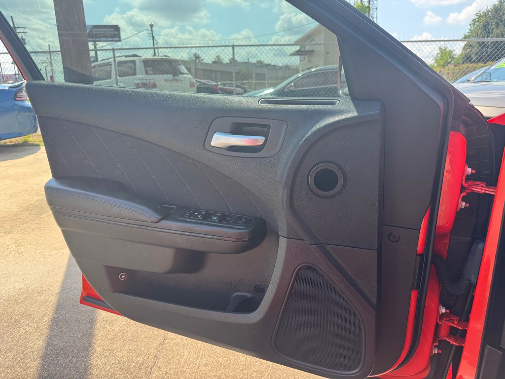 2019 Dodge Charger Image 8