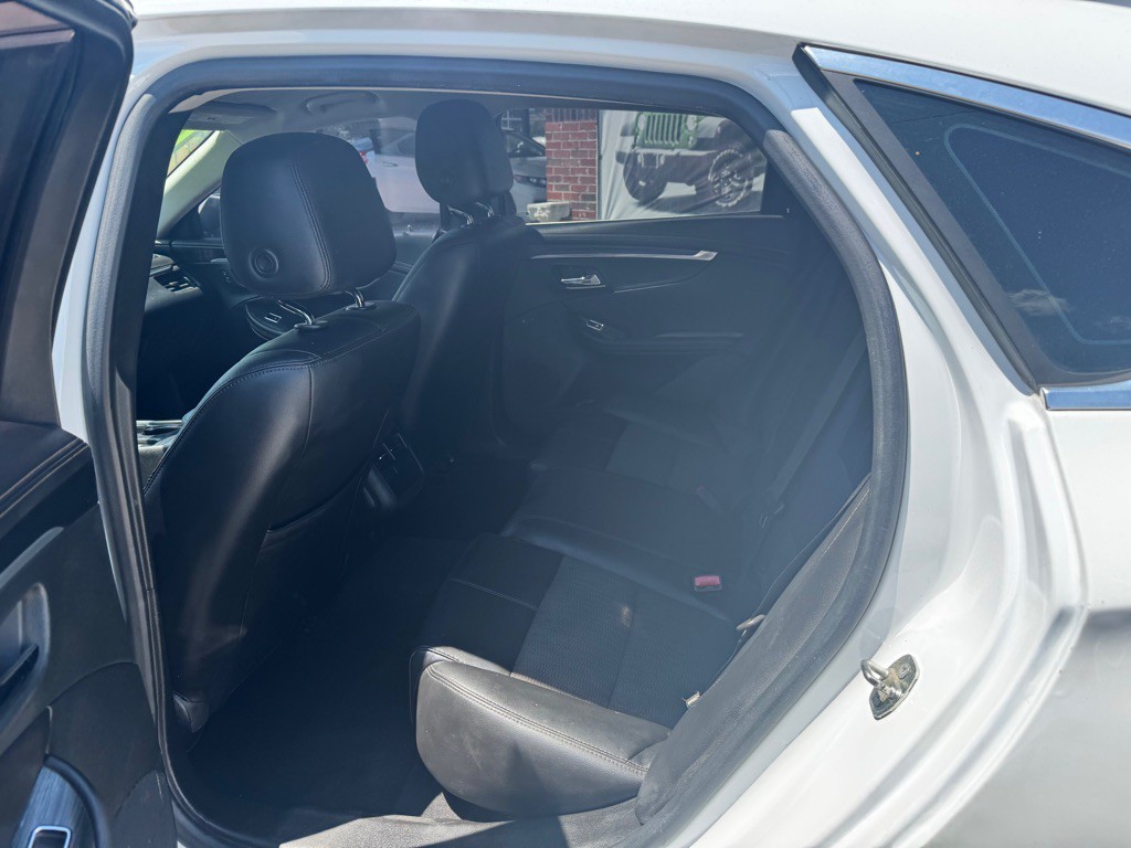 2018 Chevrolet Impala Image 7