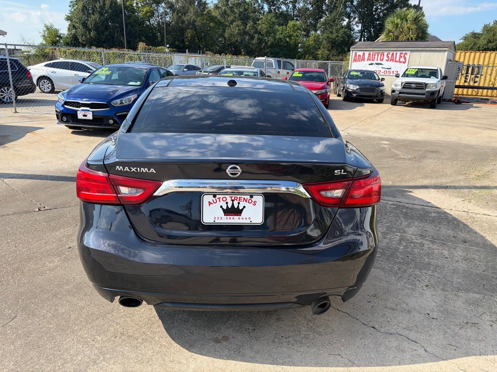 2017 Nissan Maxima Image 4