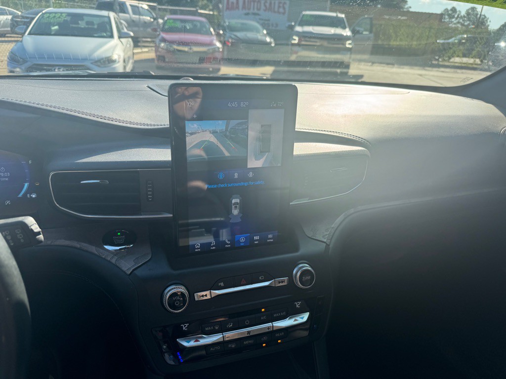 2020 Ford Explorer Image 6
