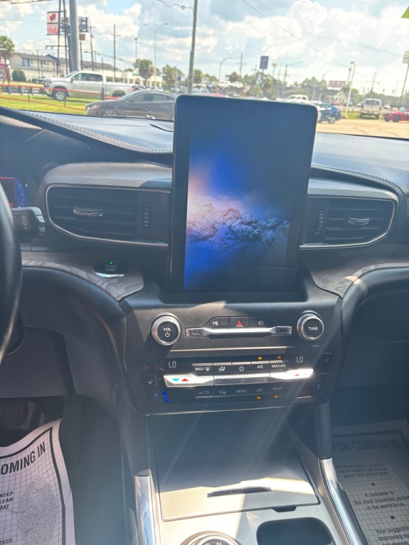 2020 Ford Explorer Image 10