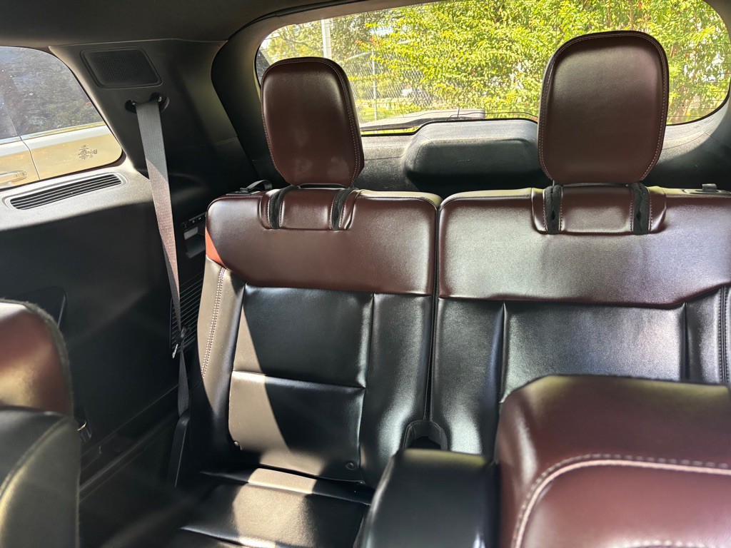 2020 Ford Explorer Image 14