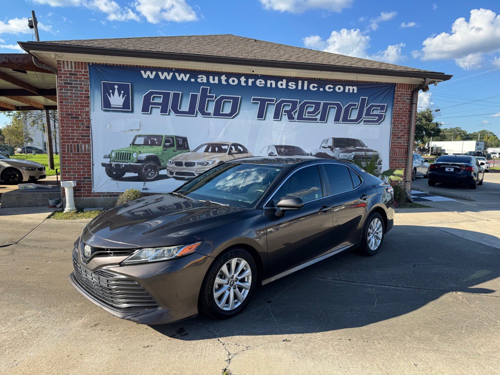 2018 Toyota Camry Image 1
