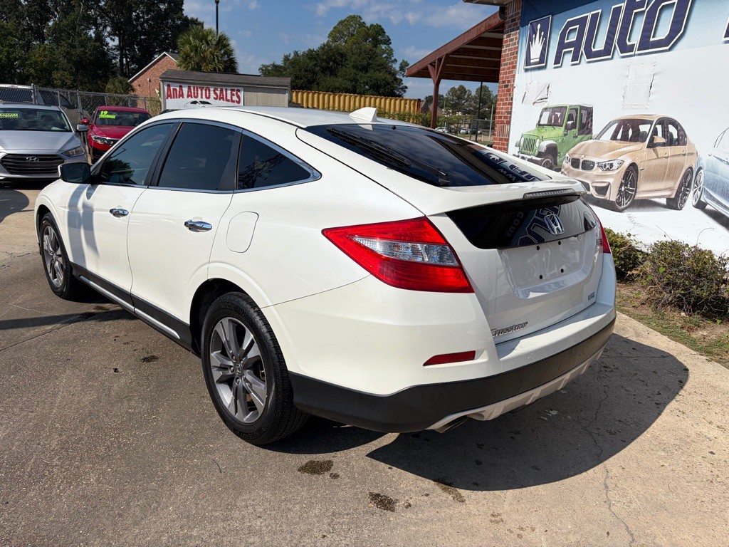 2015 Honda Crosstour Image 6