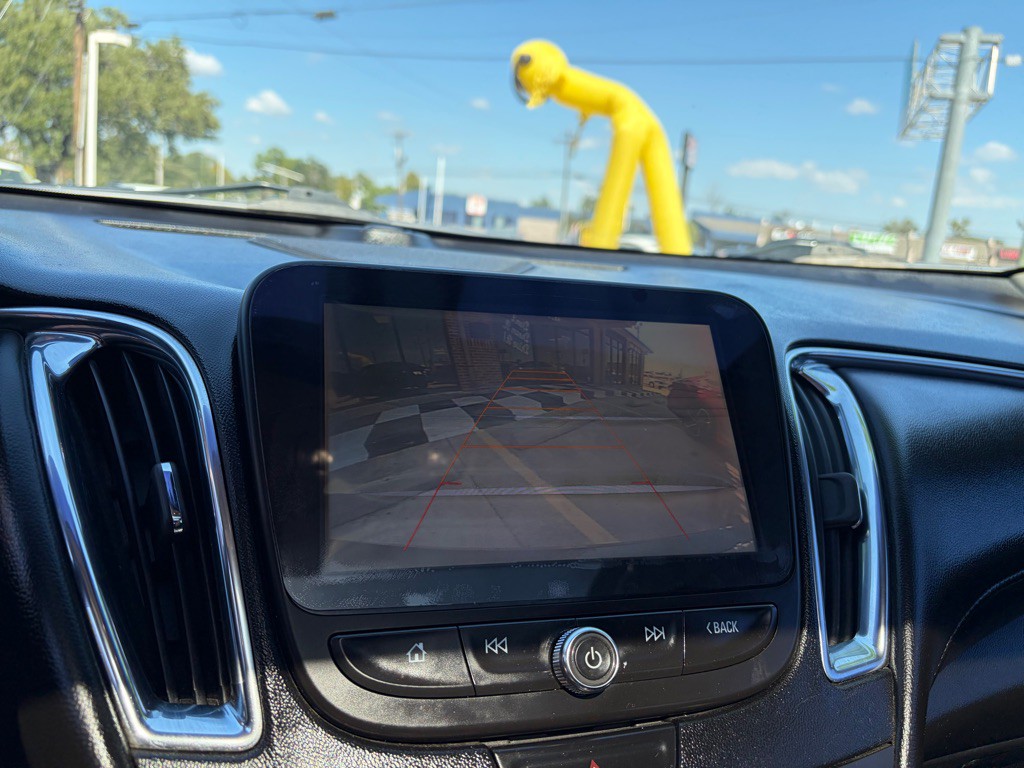 2016 Chevrolet Malibu Image 8