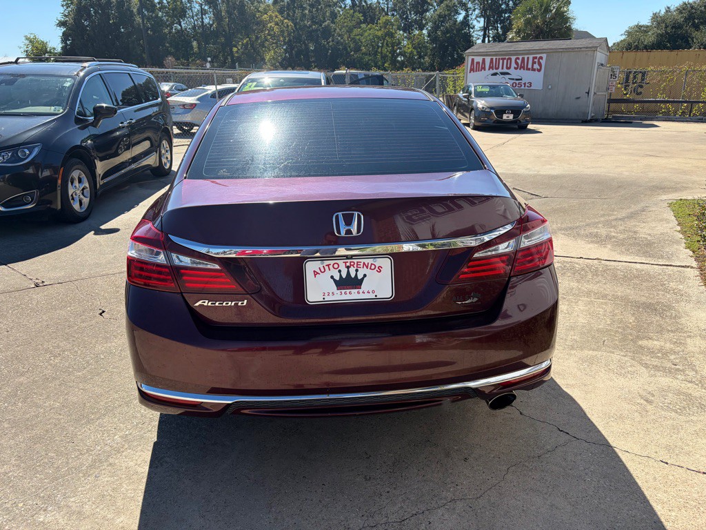 2017 Honda Accord Image 5