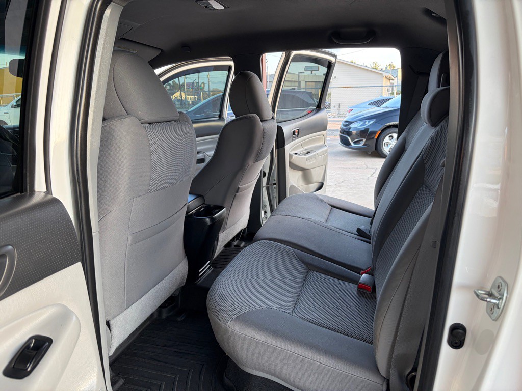 2012 Toyota Tacoma Image 13
