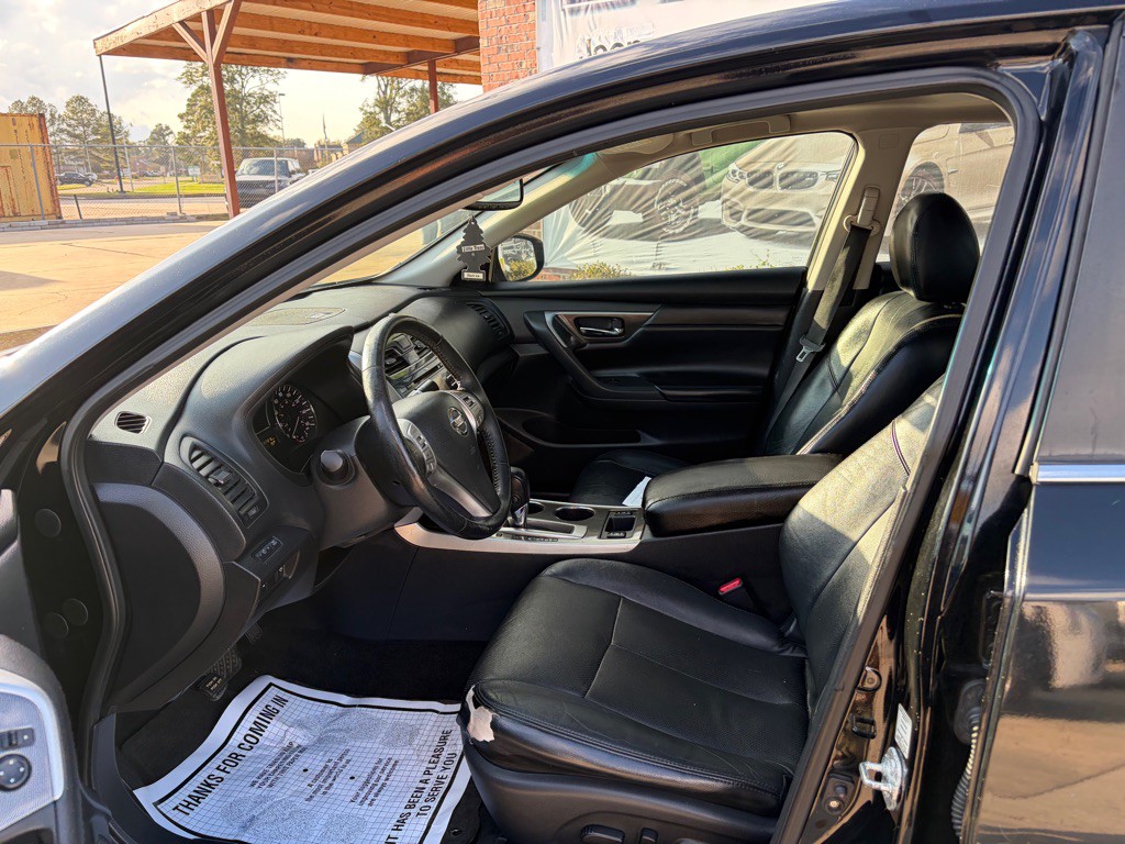 2014 Nissan Altima Image 6