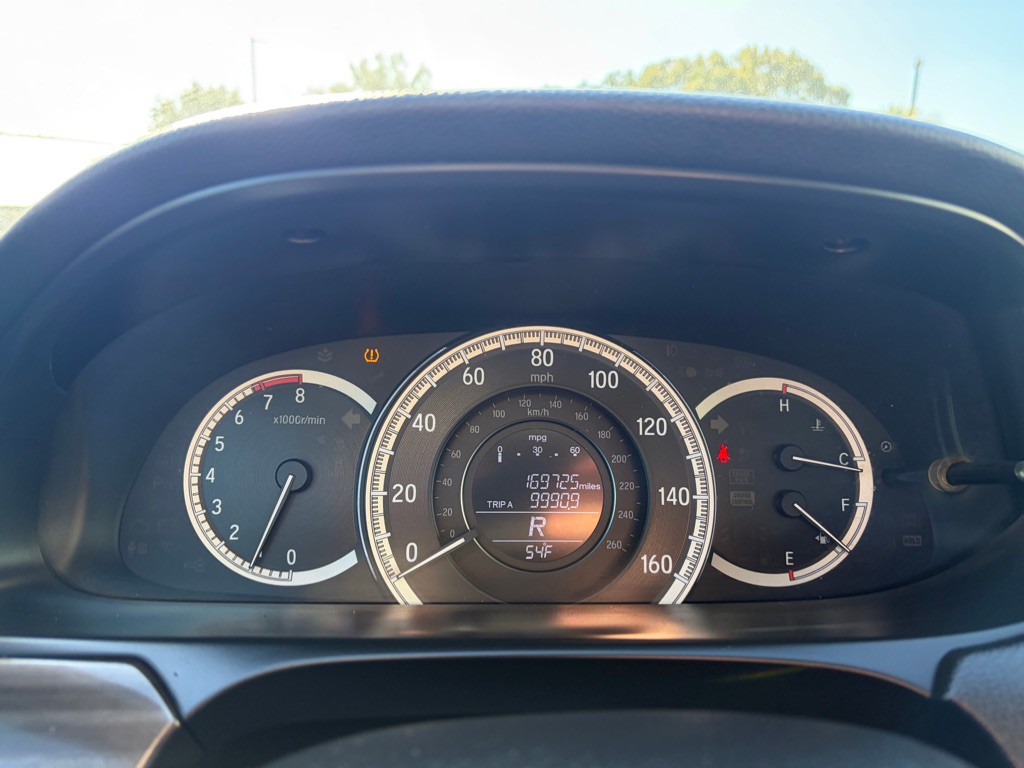 2016 Honda Accord Image 11