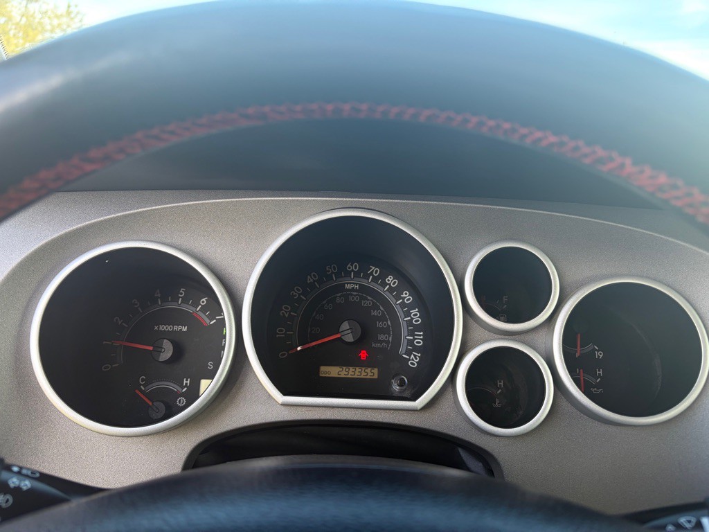 2012 Toyota Tundra Image 15