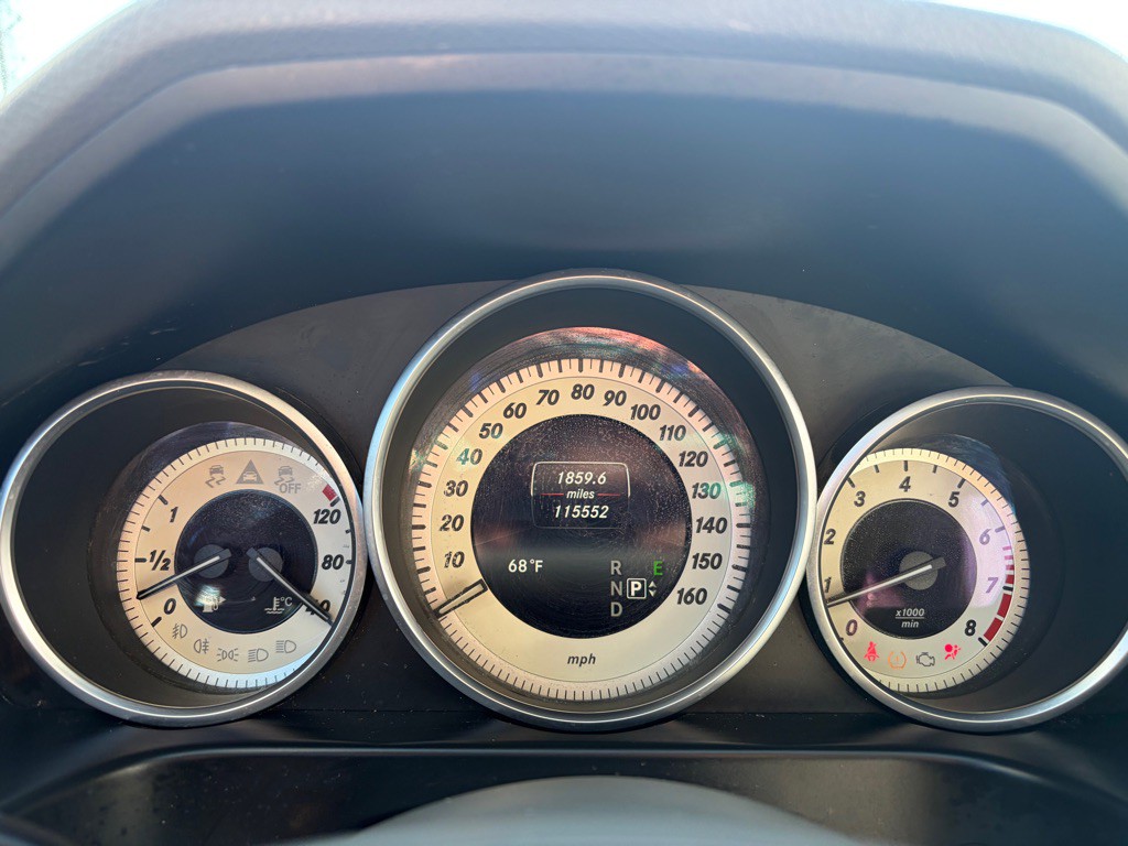 2016 Mercedes-Benz E-Class Image 7