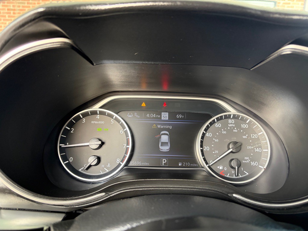 2021 Nissan Maxima Image 8