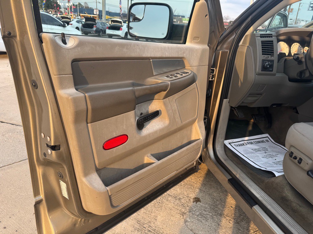 2008 Dodge Ram 2500 Image 12