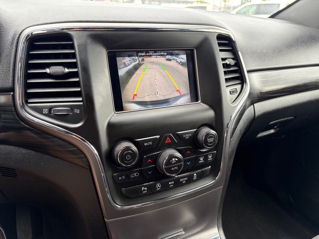 2020 Jeep Grand Cherokee Image 12