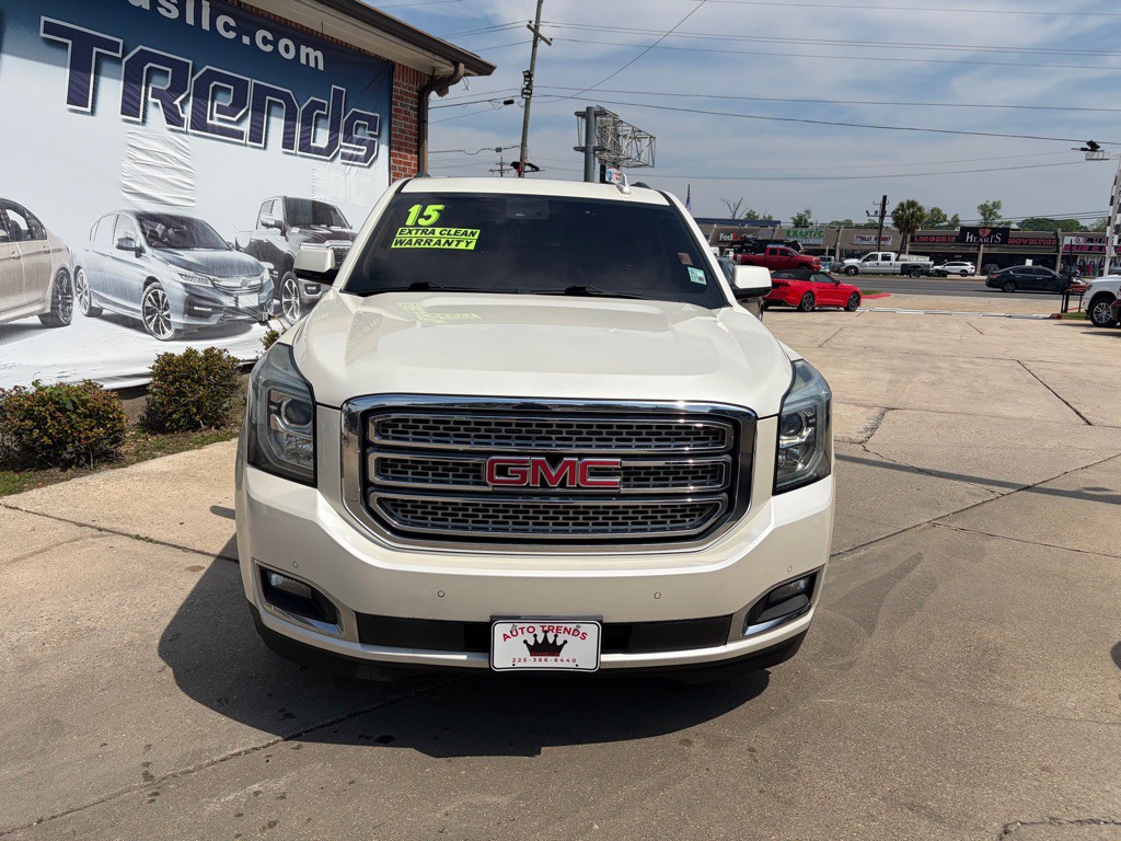 2015 GMC Yukon Image 2