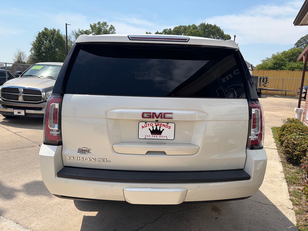 2015 GMC Yukon Image 4