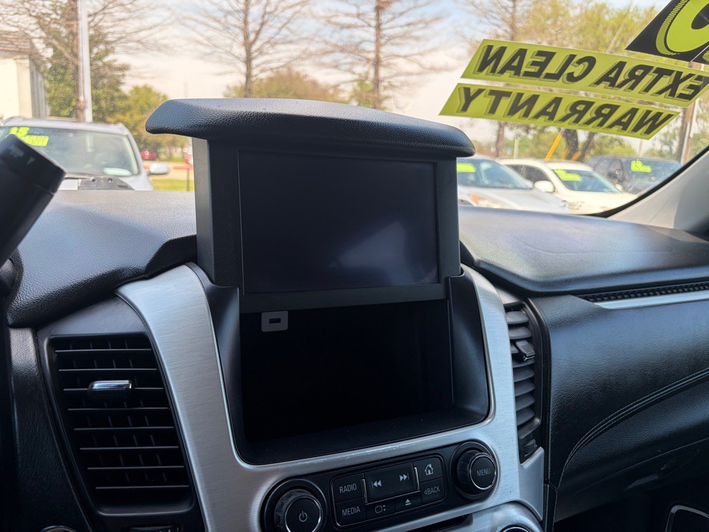 2015 GMC Yukon Image 16