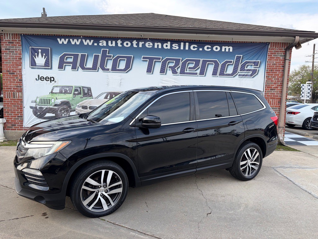 2018 Honda Pilot Image 1