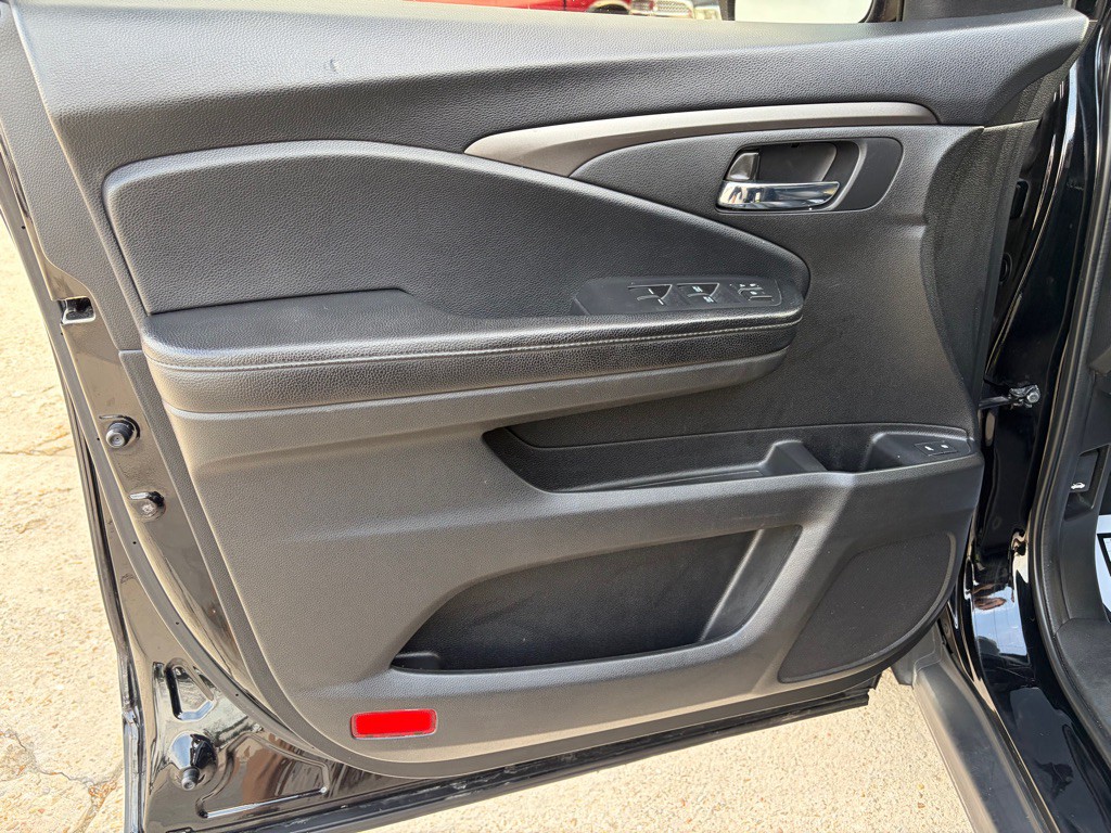 2018 Honda Pilot Image 11