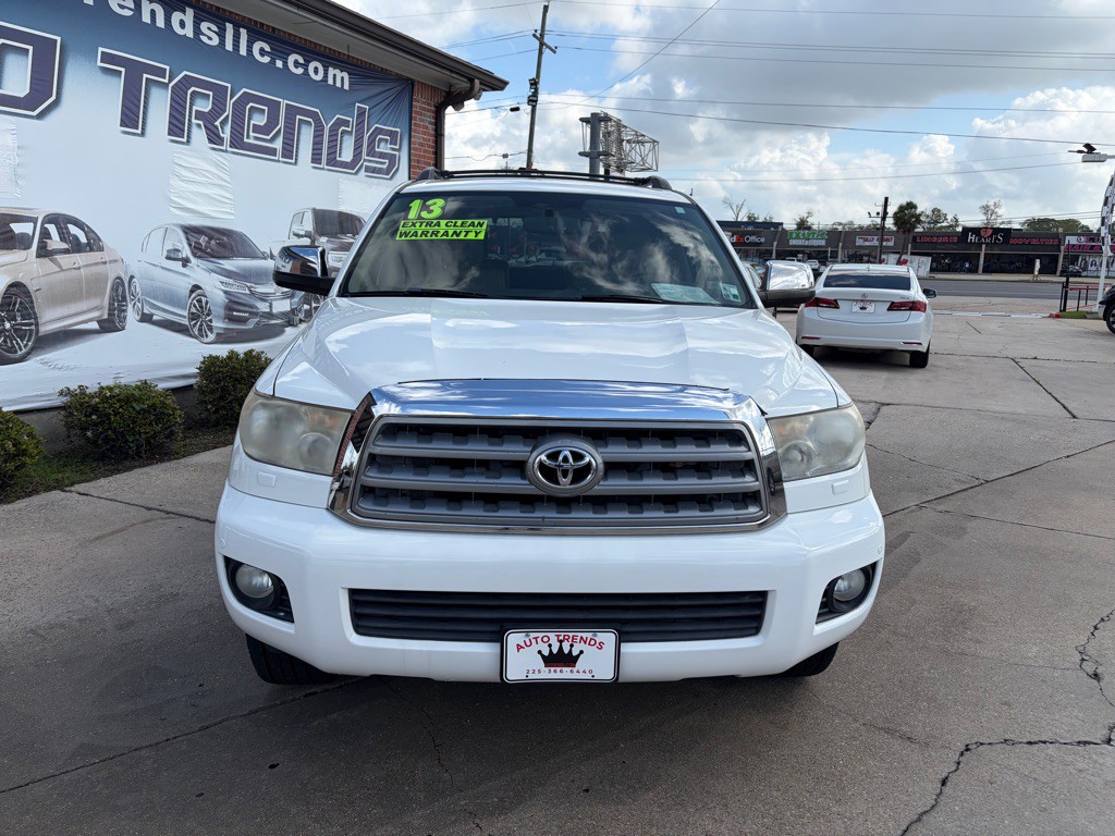 2013 Toyota Sequoia Image 2