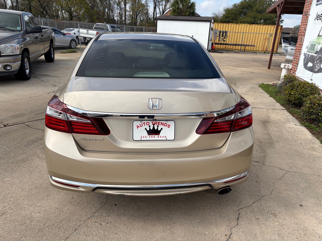 2016 Honda Accord Image 4