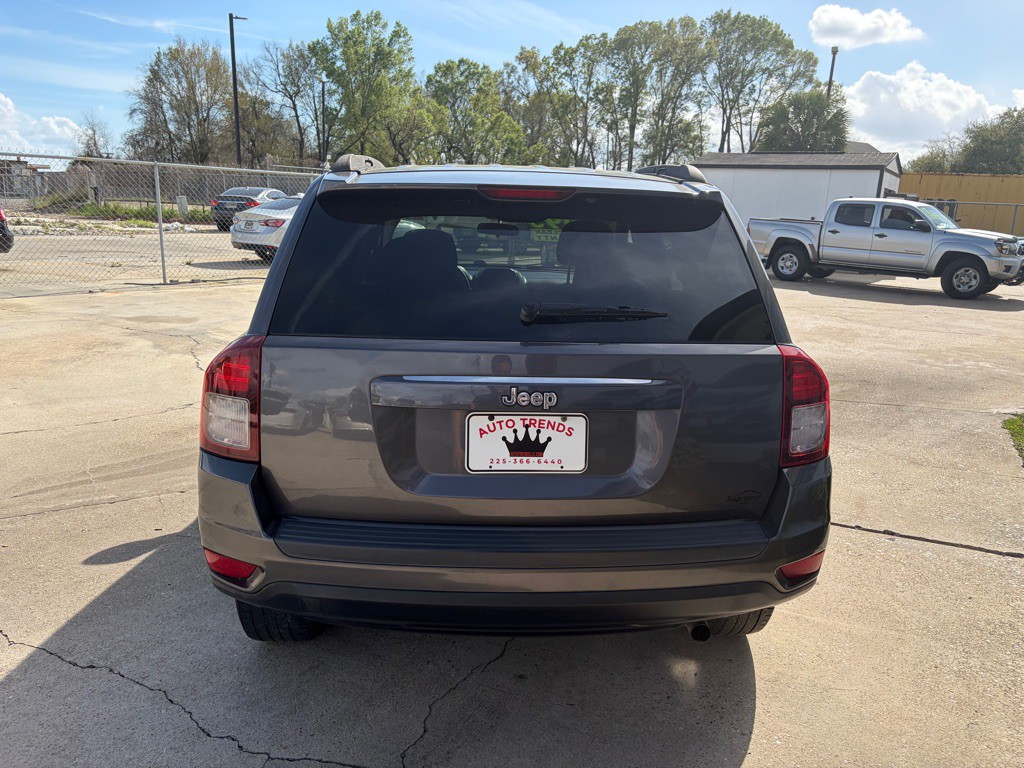 2015 Jeep Compass Image 4