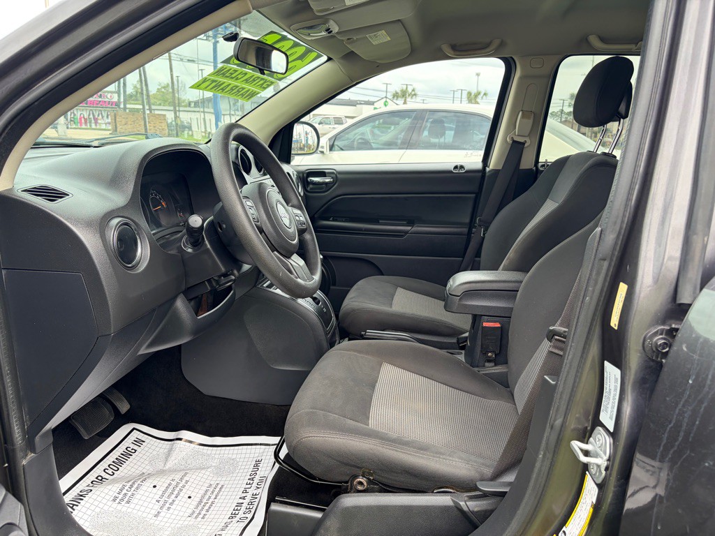 2015 Jeep Compass Image 6