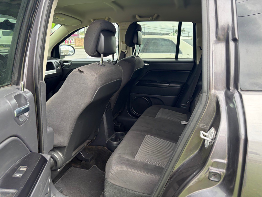 2015 Jeep Compass Image 7