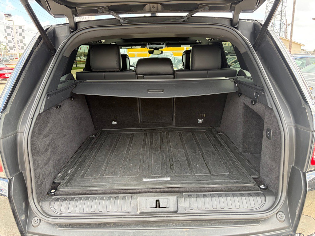 2020 Land Rover Range Rover Sport Image 17