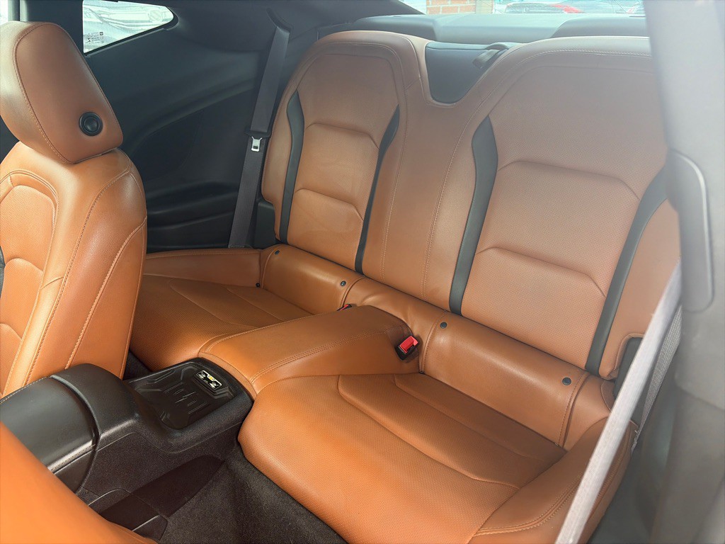 2016 Chevrolet Camaro Image 8