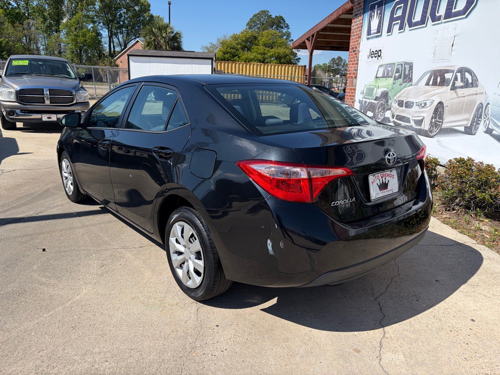 2018 Toyota Corolla Image 5