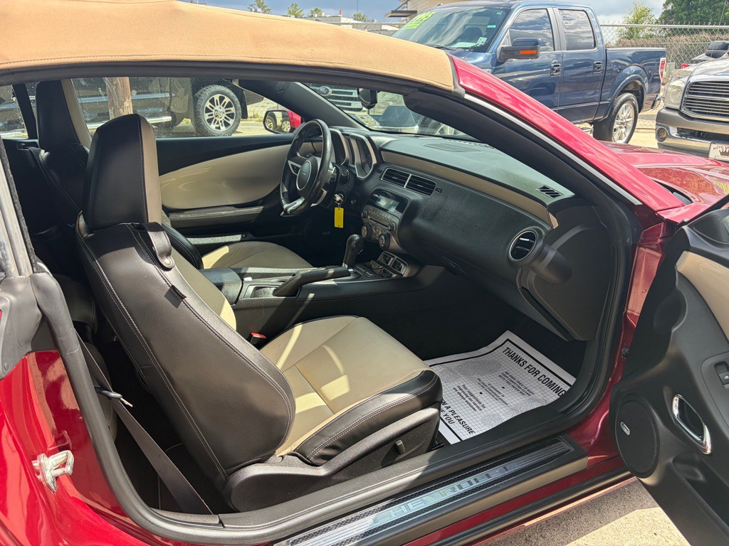 2011 Chevrolet Camaro Image 4