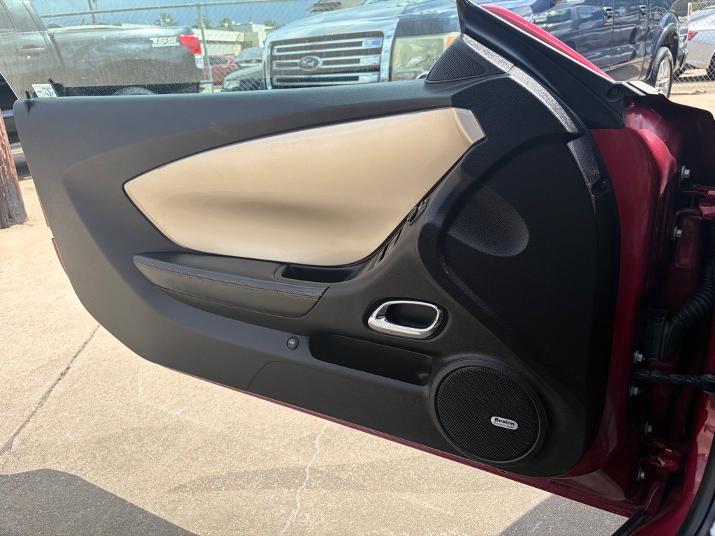 2011 Chevrolet Camaro Image 10