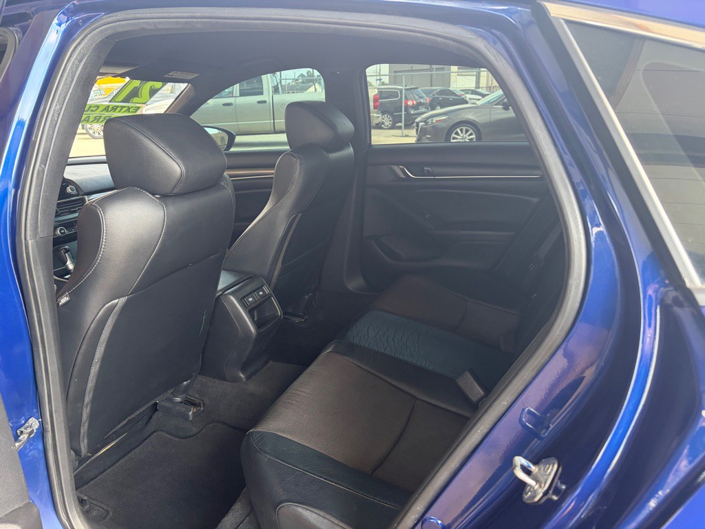 2021 Honda Accord Image 7