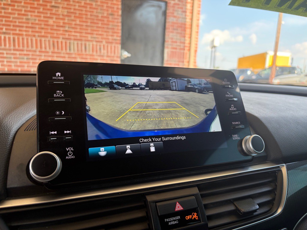 2021 Honda Accord Image 11