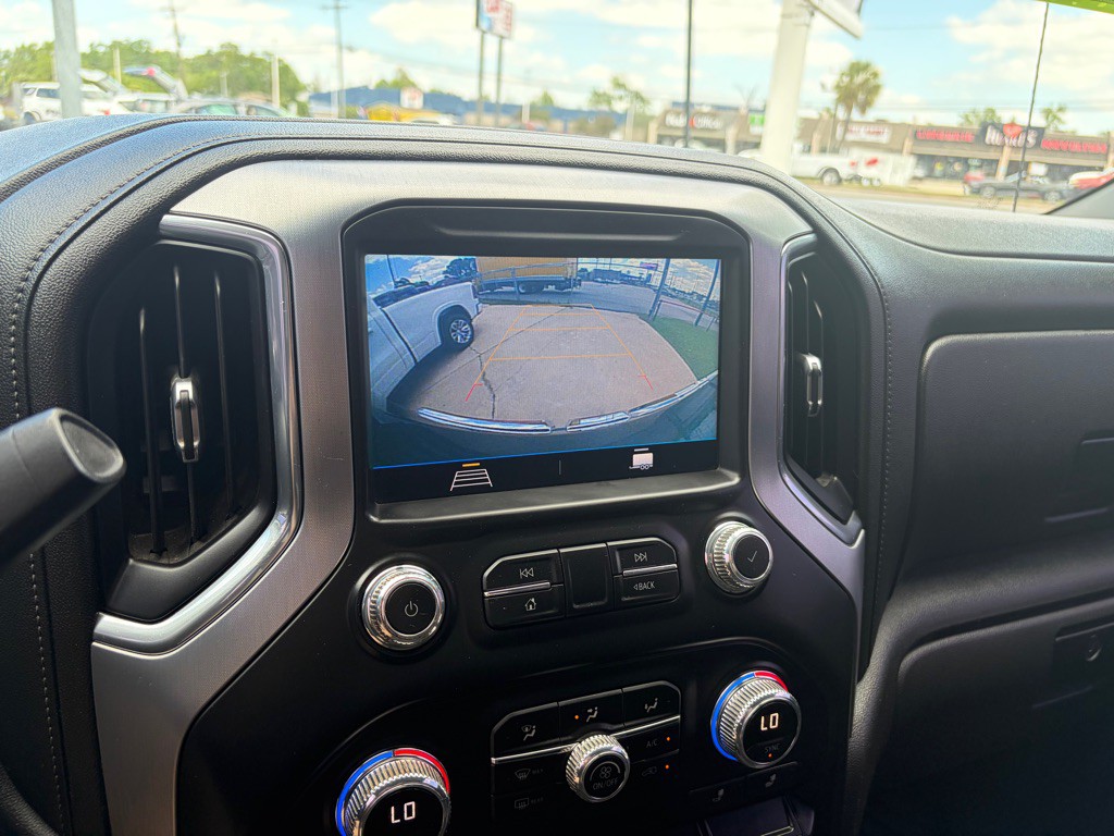 2020 GMC Sierra Image 15