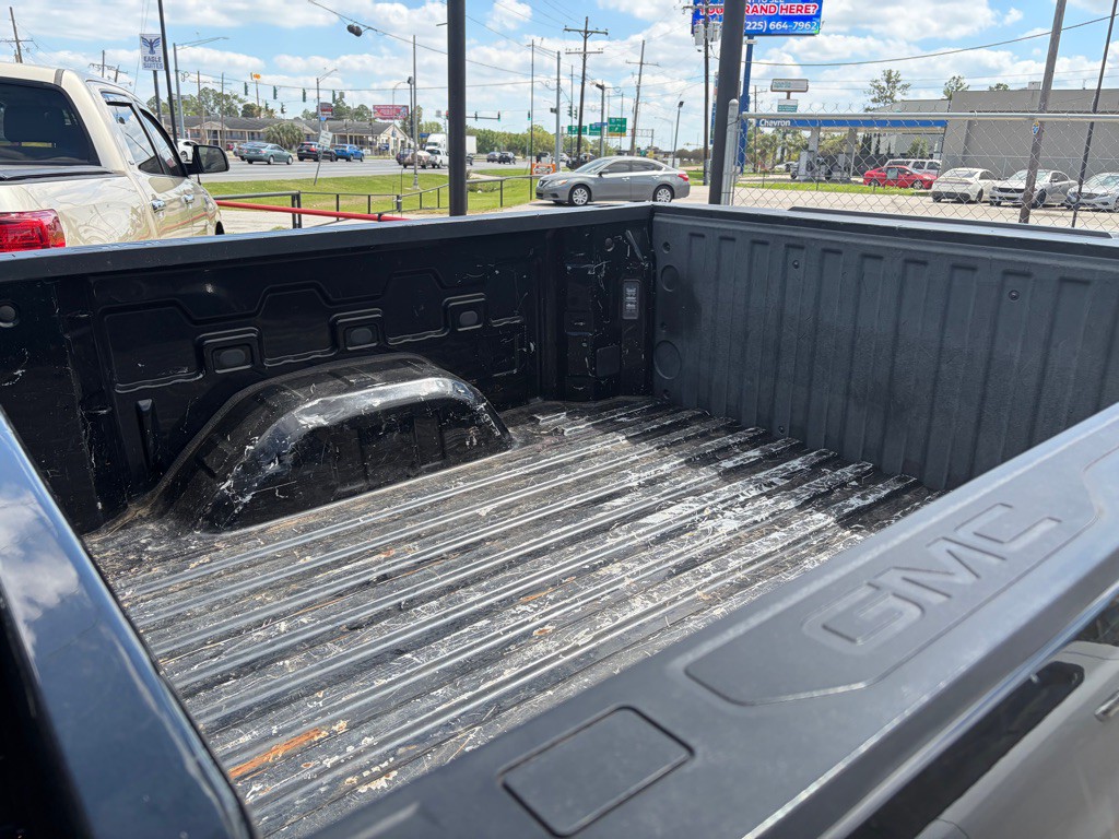 2020 GMC Sierra Image 16