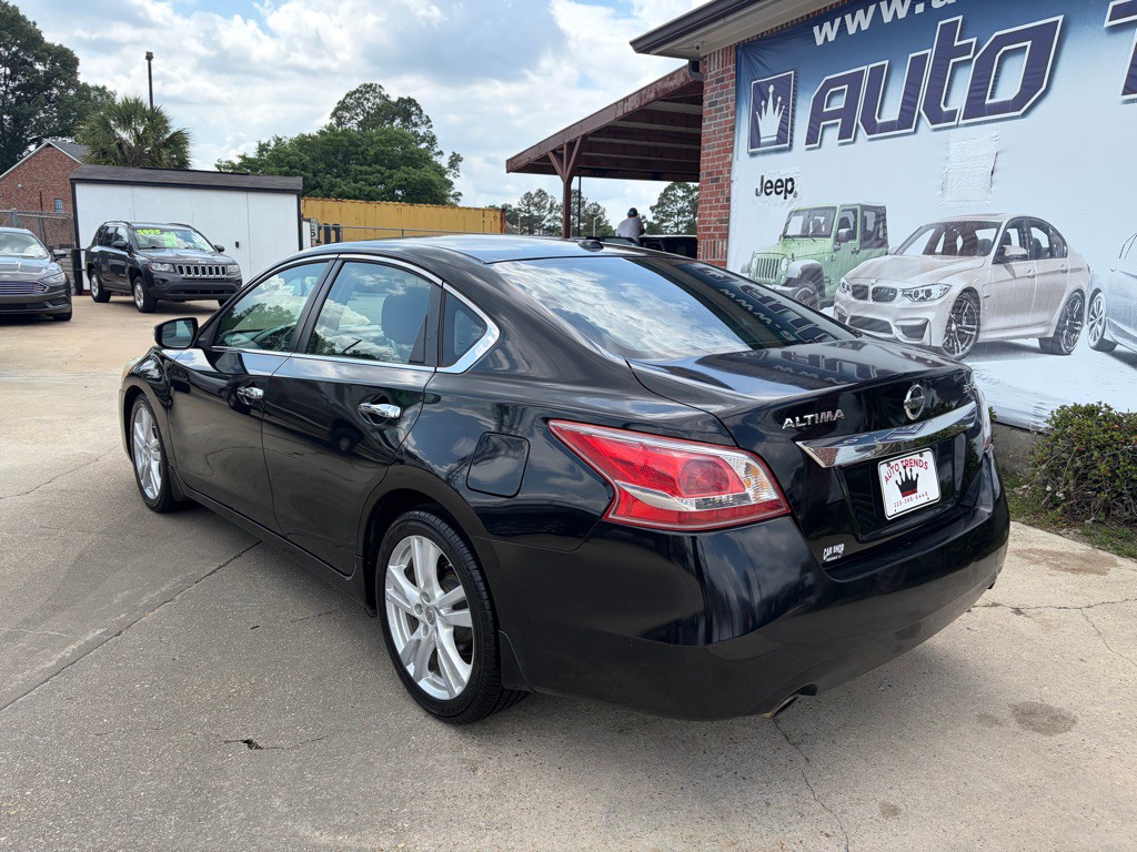 2013 Nissan Altima Image 5