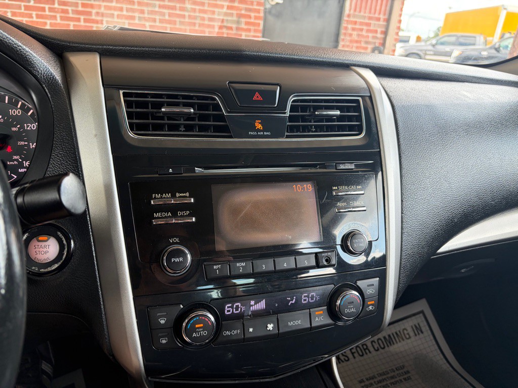 2013 Nissan Altima Image 11