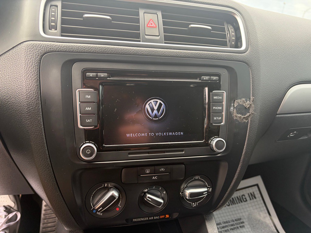 2014 Volkswagen Jetta Image 7