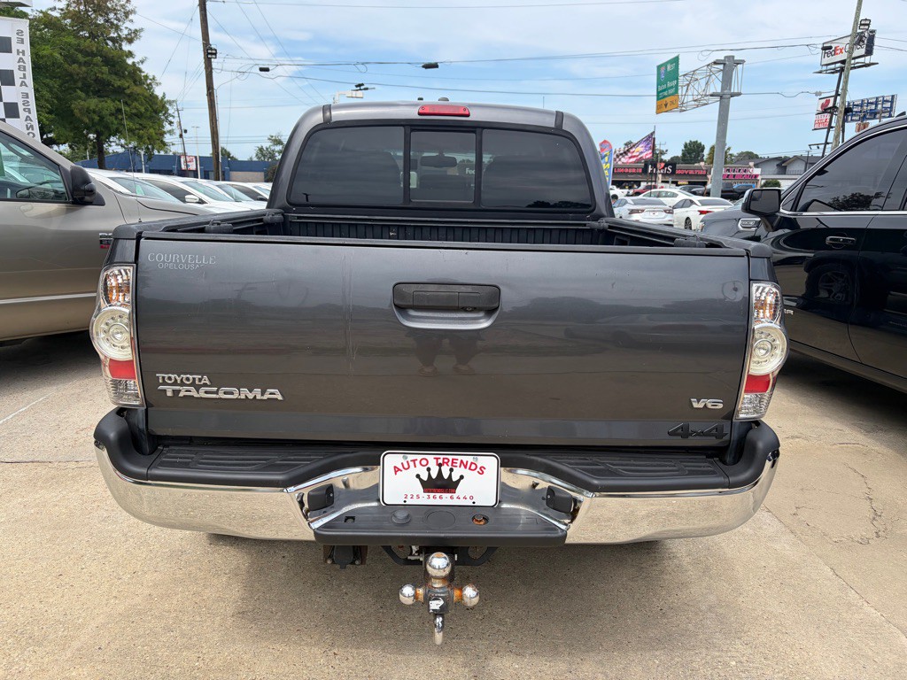2011 Toyota Tacoma Image 6