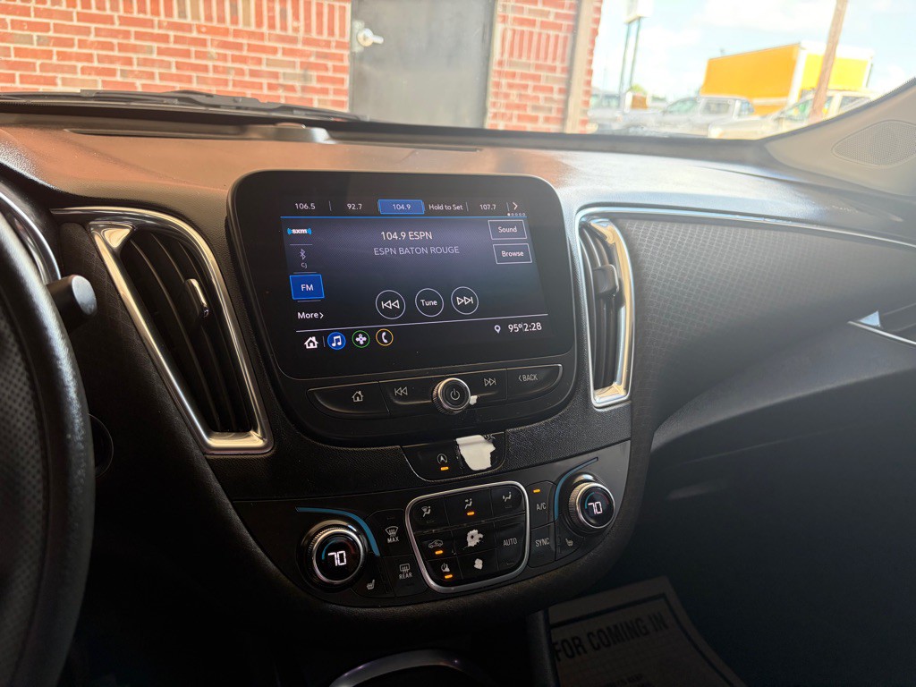 2020 Chevrolet Malibu Image 11