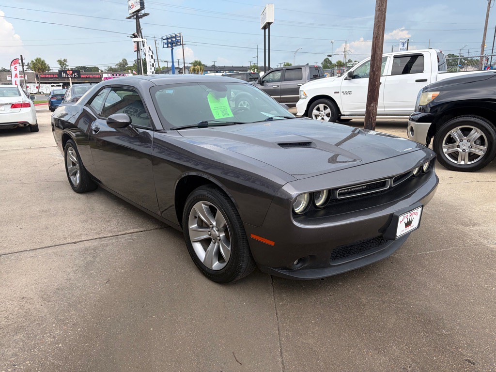 2021 Dodge Challenger Image 3