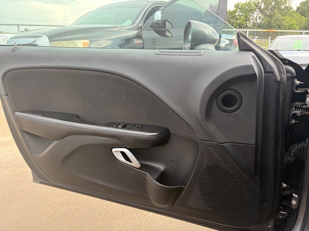 2021 Dodge Challenger Image 11