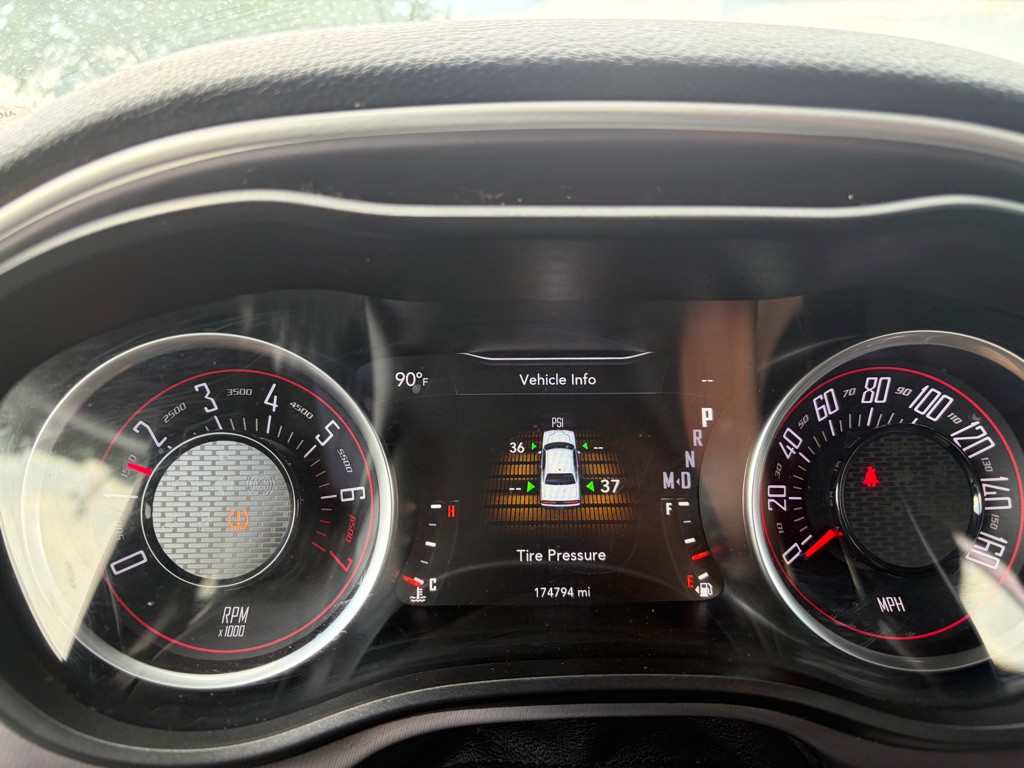 2021 Dodge Challenger Image 12