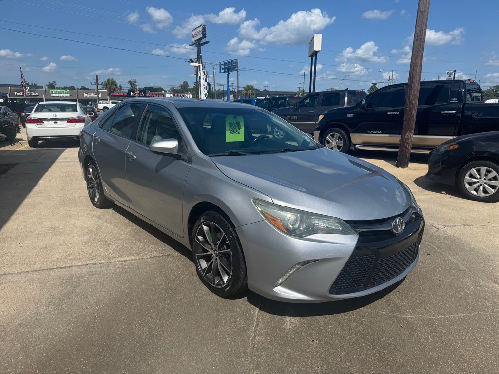 2015 Toyota Camry Image 3