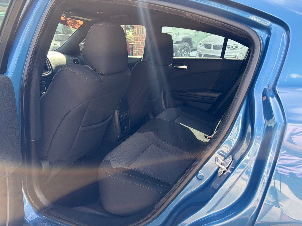 2021 Dodge Charger Image 7