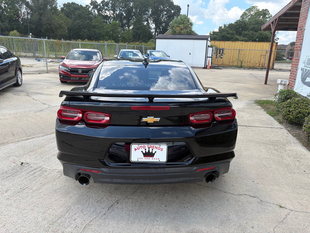 2019 Chevrolet Camaro Image 4