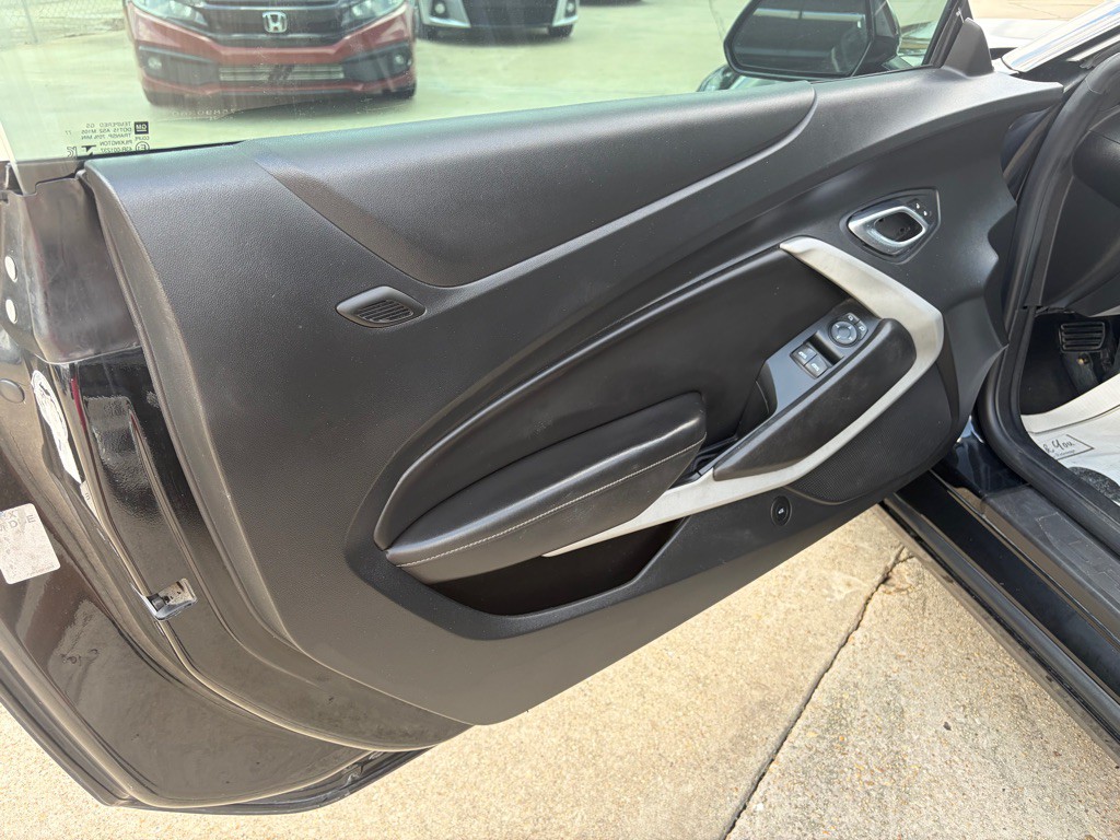 2019 Chevrolet Camaro Image 7