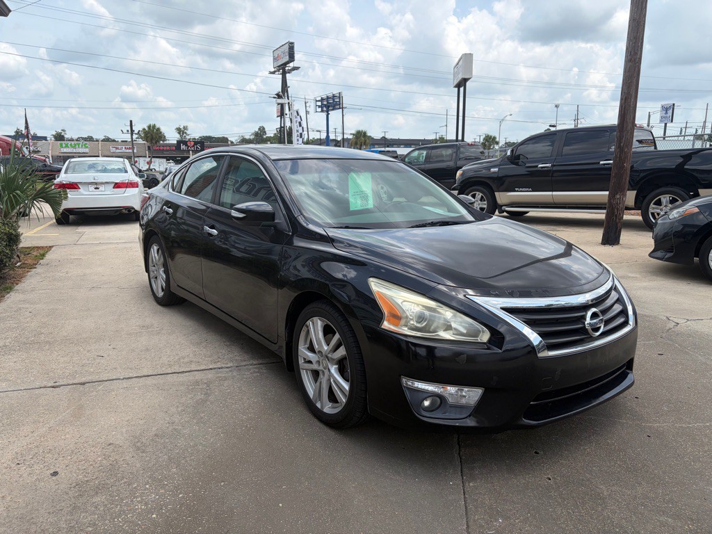 2013 Nissan Altima Image 3